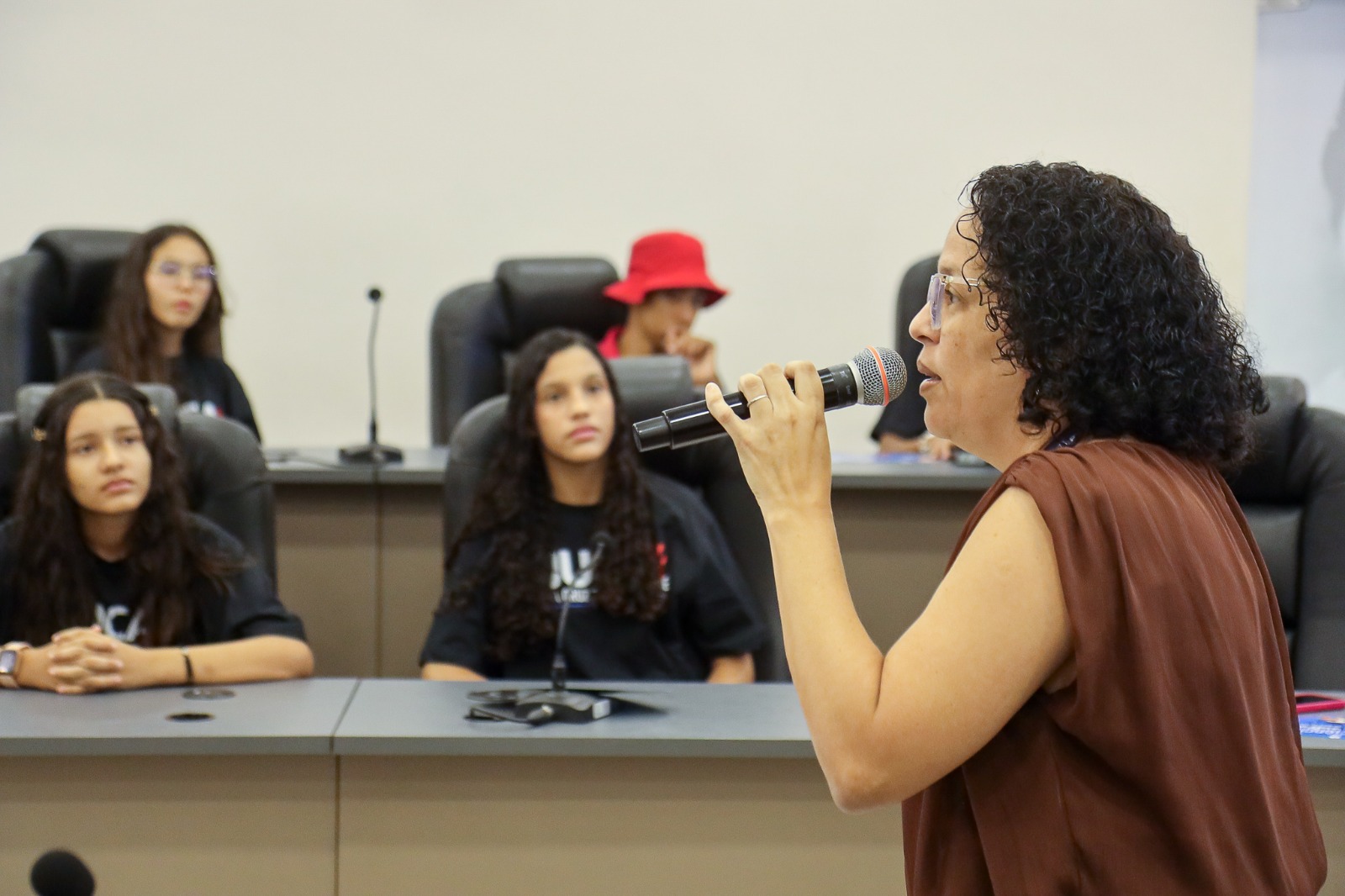 Simpósio debate trabalho infantil e desafios da proteção digital em Santa Cruz do Capibaribe